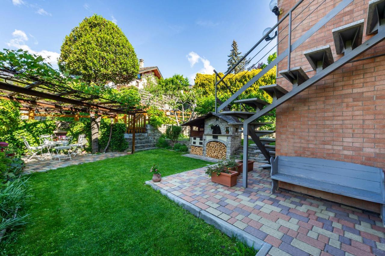 Casa Margherita Aosta Exteriör bild
